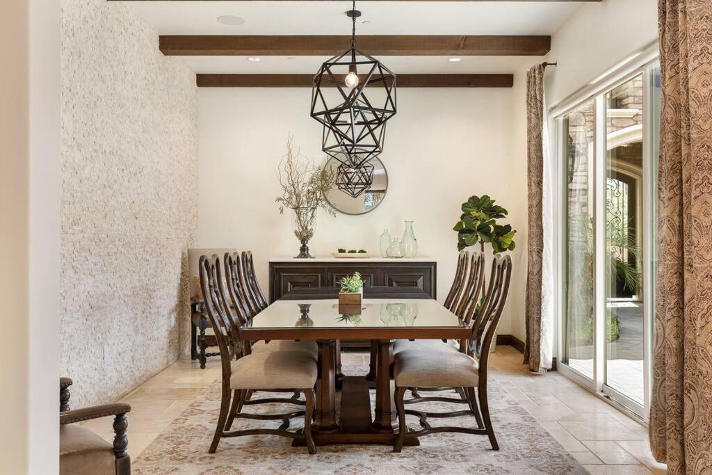 Villa Bella - Private Estate In The Heart Of Palm Desert, Outdoor Amenities, Gym, Game Room Exterior foto